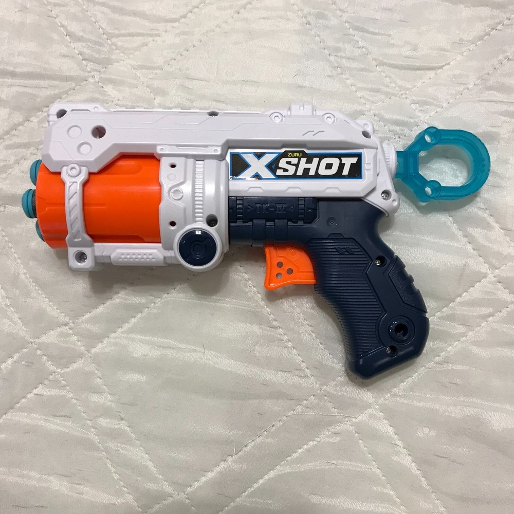 Zuru X Shot 4‎ shot revoler